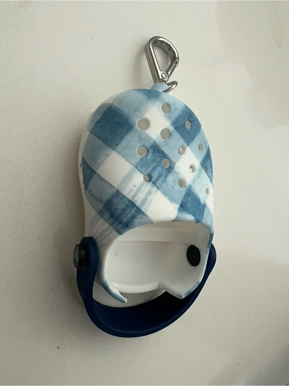 Bath & Body Works Blue and White Plaid Croc pocketbac sanitizer holder bag charm